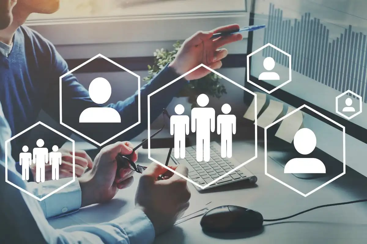 Should Your Accountant Handle Payroll