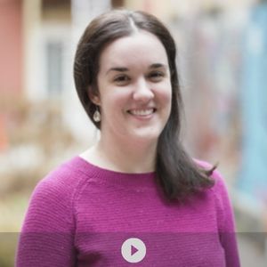 laura_profile_play